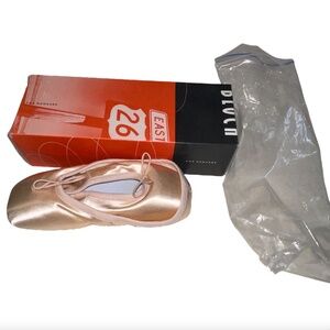 Bloch SO131L Serenade Pointe Dance Toe Shoes Pink Size 2.5B 2.5 B Box Bag